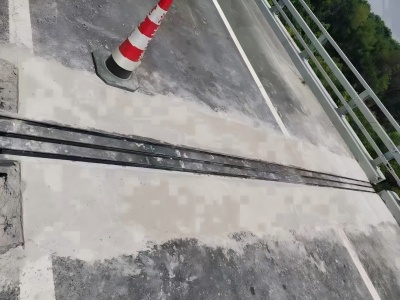 松桃伸缩缝更换后浇筑材料快速结构修补料速砼的产品特点及施工流程​